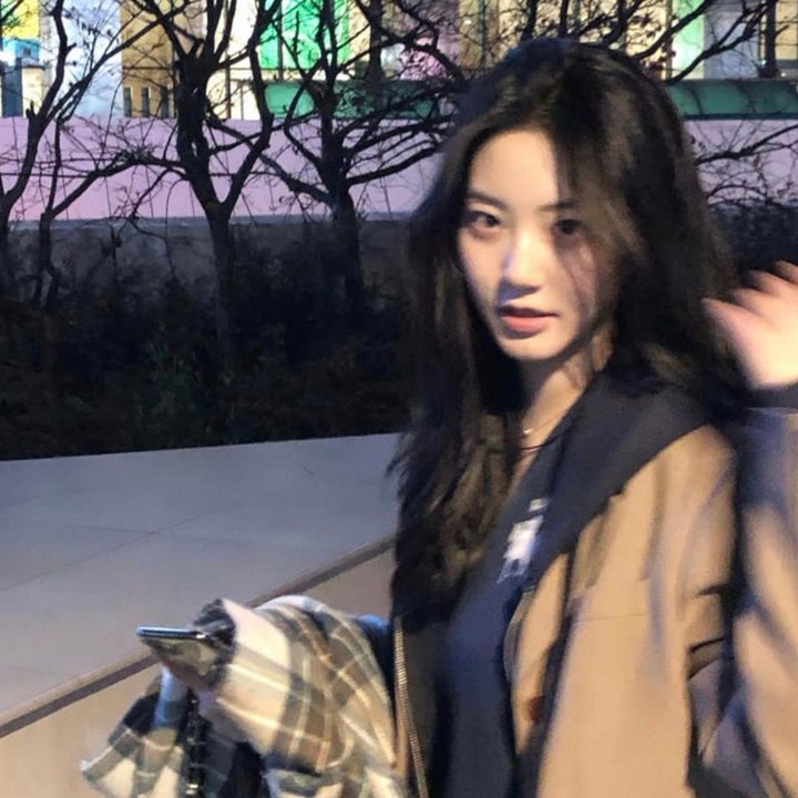 女警撞到夫